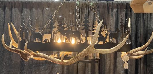 Elk Scene with antlers and center light fixture chandelier